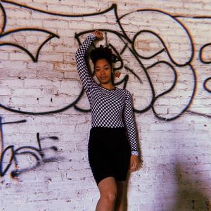 Meet your Posher, Constance